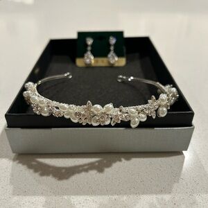 Elegant Pearl and Crystal Tiara with Earrings